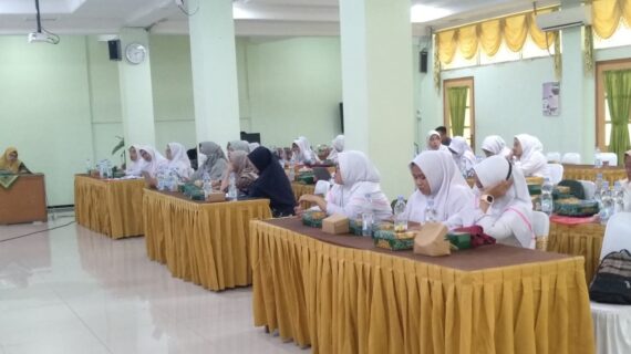 Pelatihan Akupuntur Kebidanan